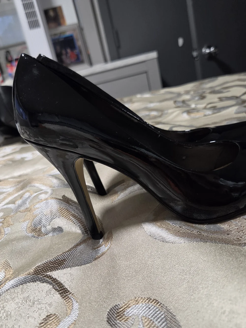 Vince Camuto Black Patent Round-Toe Pumps